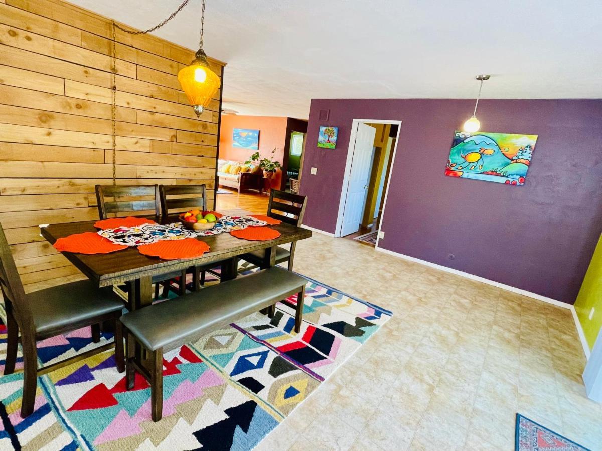 Colorful 50'S Ranch In The Heart Of Eugene Βίλα Εξωτερικό φωτογραφία
