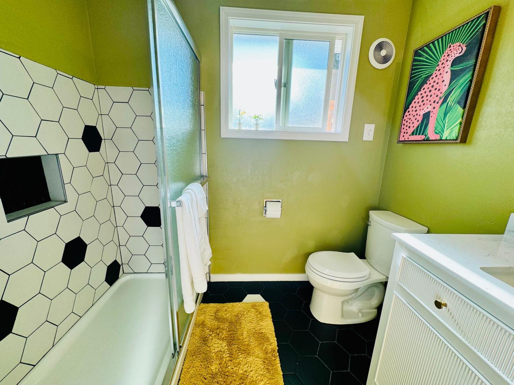 Colorful 50'S Ranch In The Heart Of Eugene Βίλα Εξωτερικό φωτογραφία